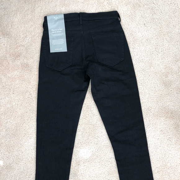 Everlane The Straight Fit Jeans in Black - Picture 7 of 11
